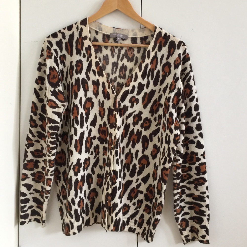 Women Neimanmarcus leopards cashmeres cardigan L